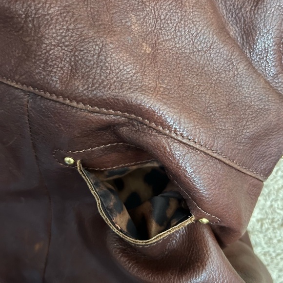 B. Makowsky Brown Leather Shoulder Bag Tote Purse - Picture 13 of 15